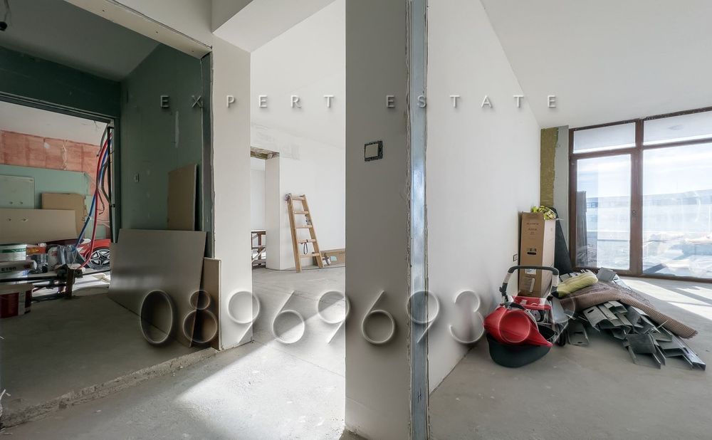 Продава се Четиристаен апартамент в Варна, Трошево - 138 кв.м за 1957 €/кв.м - Снимка #4