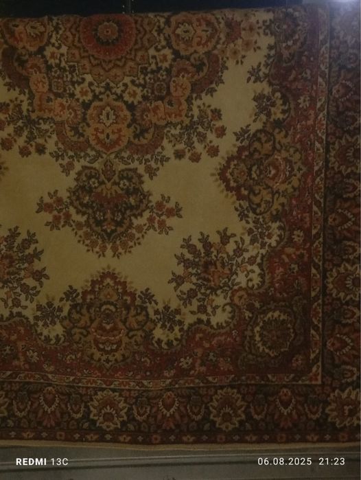 Продам ковры 10000