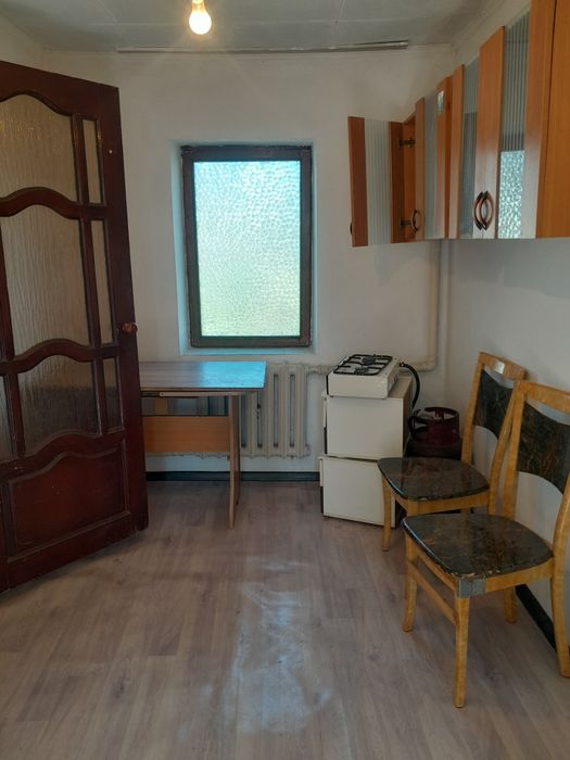 Сдаётся 2 х ком мкр Улжан 1