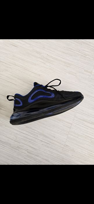 Спортни обувки Nike Air 720