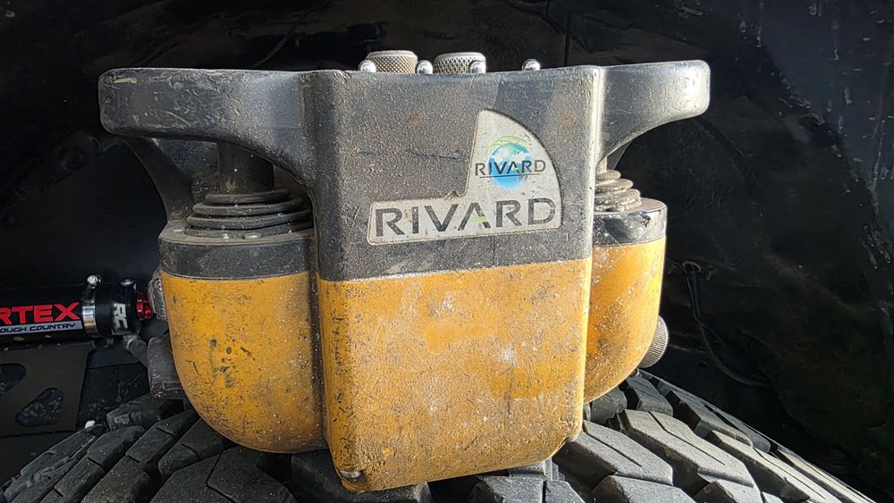 Telecomanda radiocomanda macara rivard fara baterie