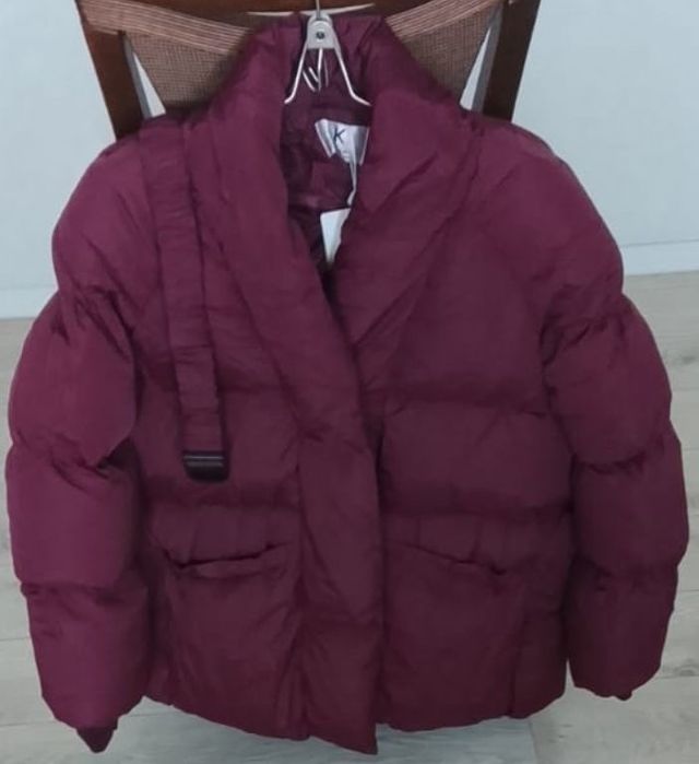 Продам зимнию куртку