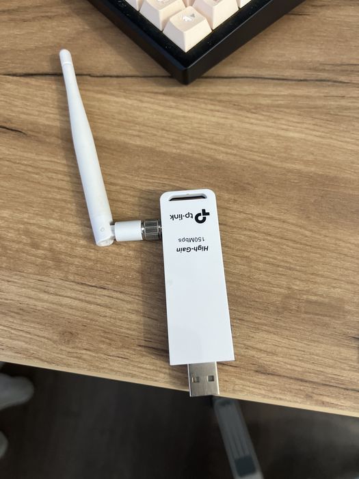 tp-link Wi-Fi адаптер на 150мб/с