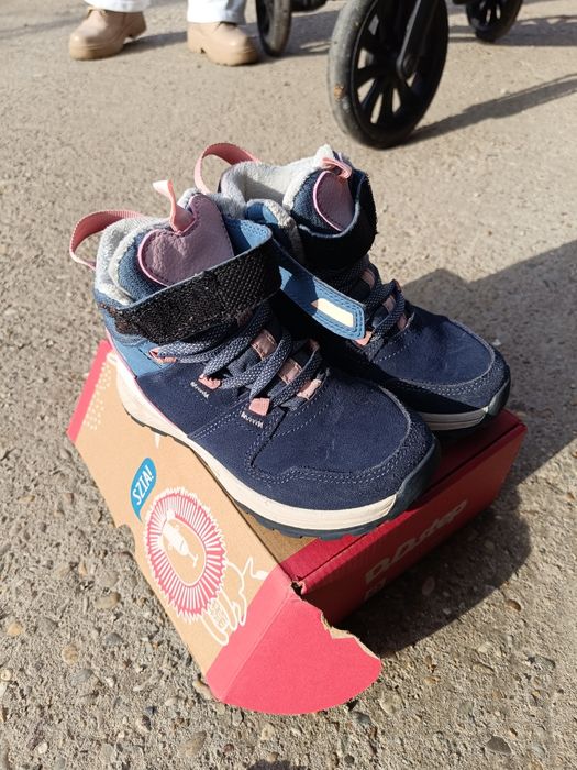 Детски зимни отоплени обувки