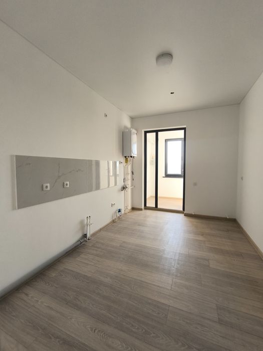 Продается квартира в Мирзо-Улугбекском районе. Ор-р перекресток Сампи