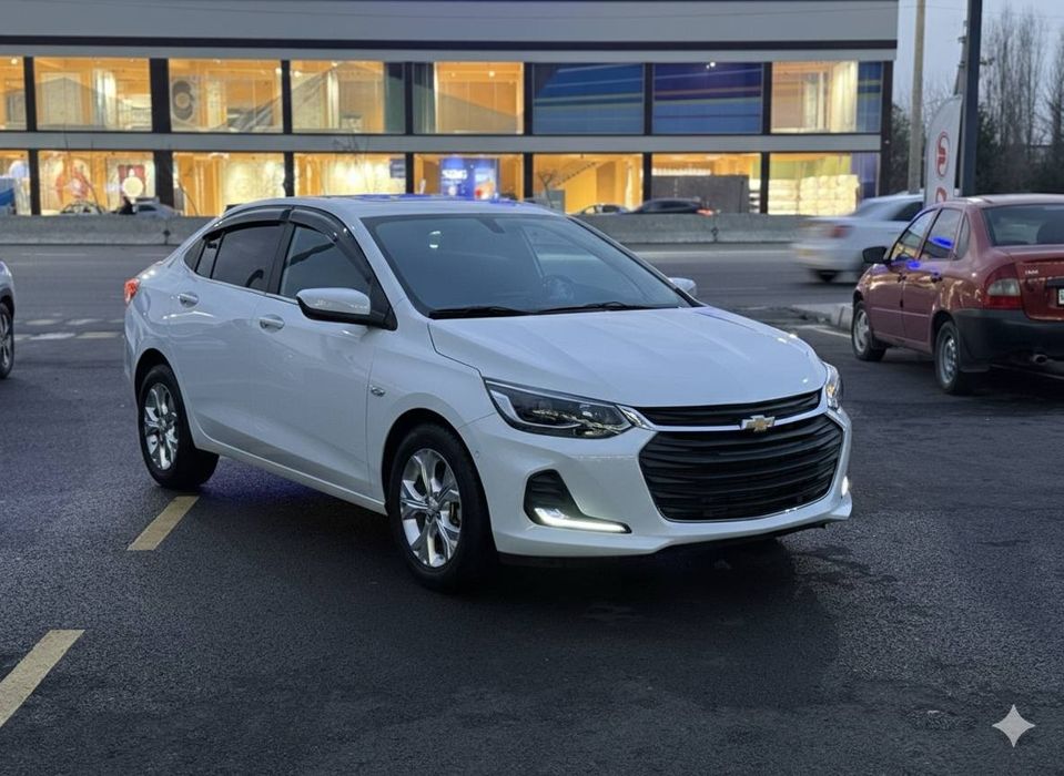 Sotiladi onix premier 2