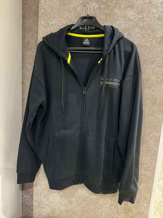 Under Armour муж