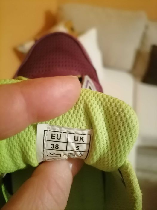 Лилави Маратонки 38 номер запазени