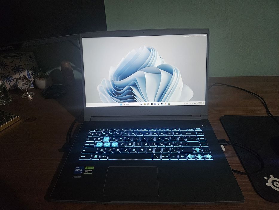 MSI Laptop RTX 4050 Intel CORE I 5 12TH GEN  24GB RAM