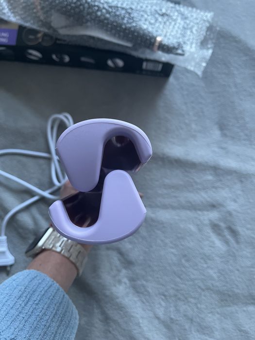 Преси за коса, чисто нови.