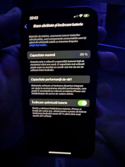 Vand Iphone 13 128 gb Negru