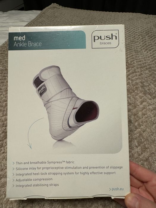 Push Braces ортопедична наколенка за глезен за десен крак