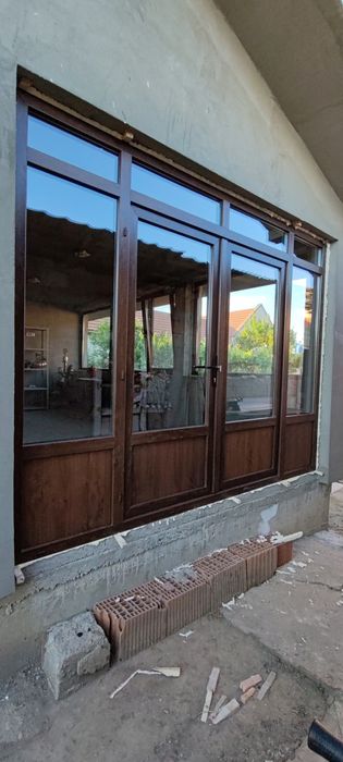 Termopane și Rulouri Exterioare