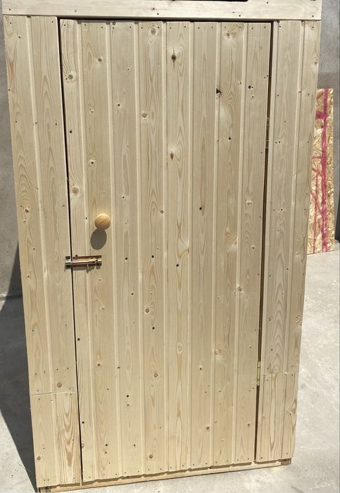 Туалет уличный из дерево