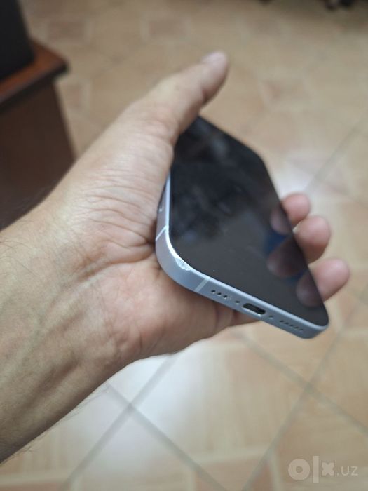 iPhone 15 naqd yoki obmenga