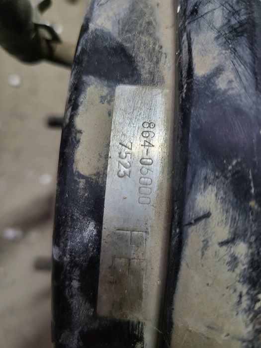 Продам Комрпессор кондера,генератор