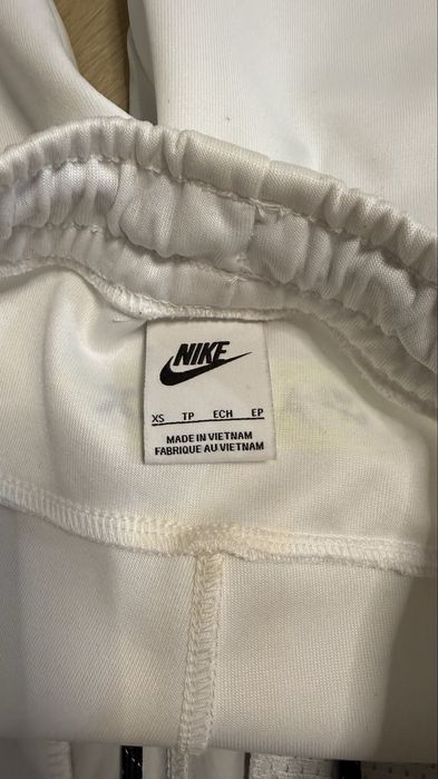 Pantaloni scurti Nike air max
