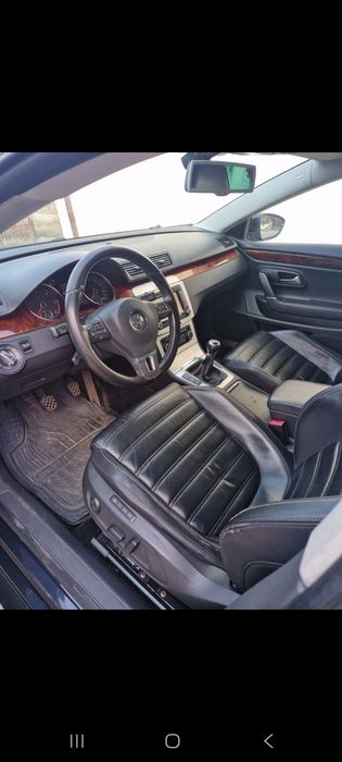 Vehicul VW Passat CC