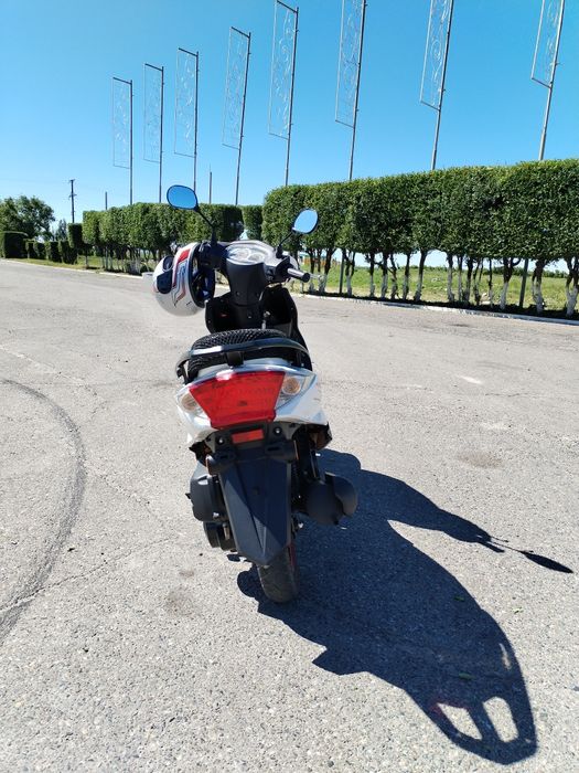 Продам скутер М8 Vilimi