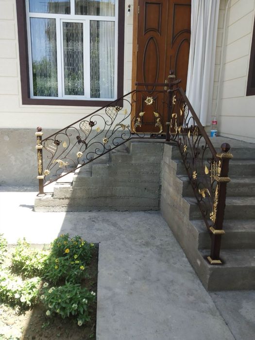 Дверь металлический