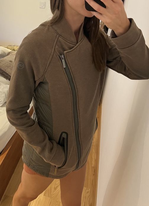 Яке с пух Michael Kors с дефект