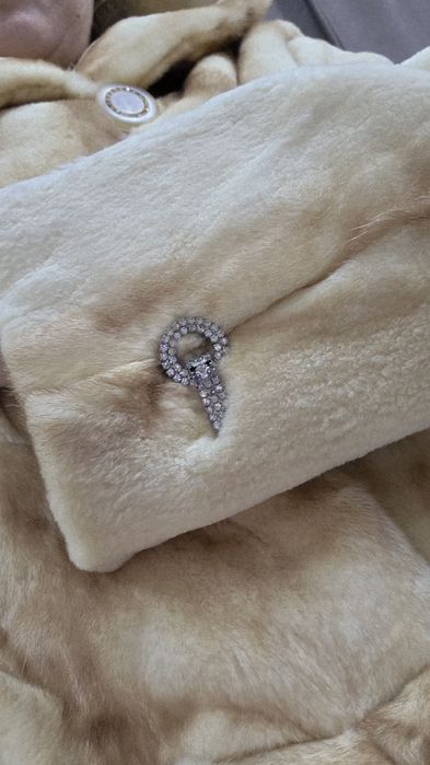 Продам норковую шубу