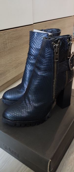 НОВИ Дамски боти DjAnni 37