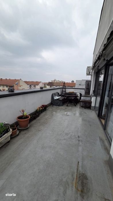 Apartament modern cu terasa generoasa  Carpati 2, str. Ganea