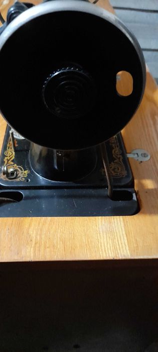 Стара шевна машина