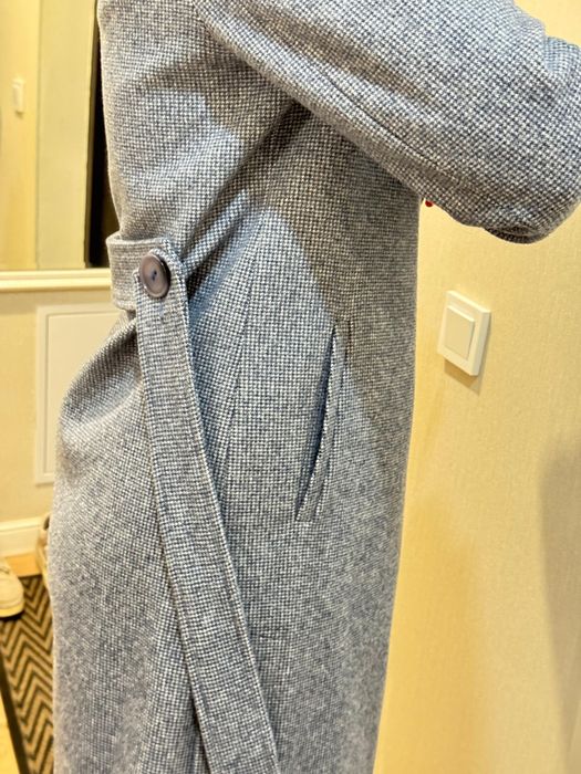 Продам Пальто женское