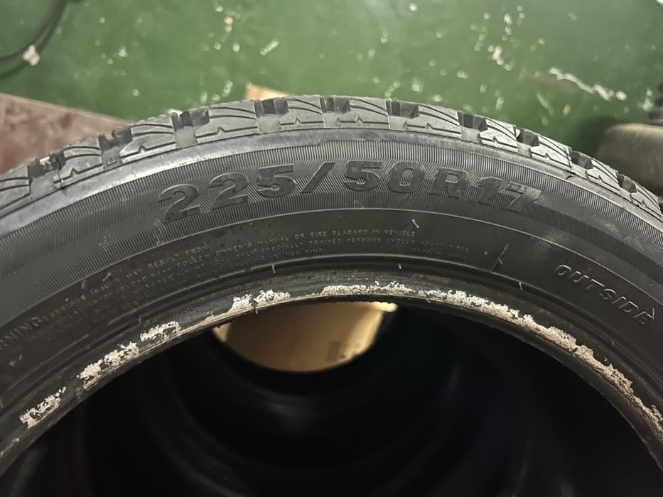 Продам шины- липучка