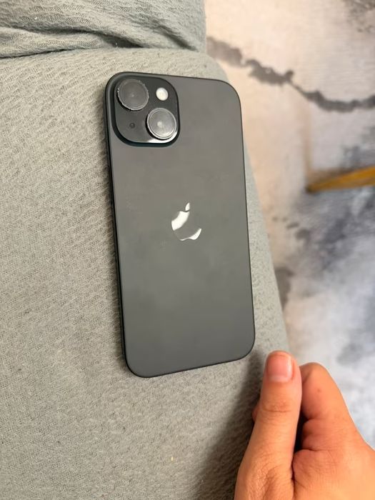 Iphone 15. 128/91   E sim