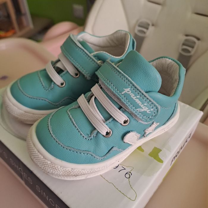 Детски обувки Primigi нови