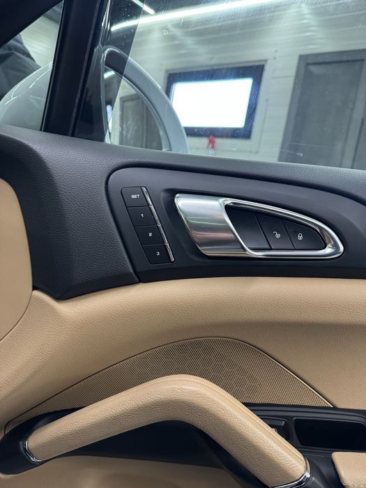 PORSCHE Cayenne 2017 — imagine 4