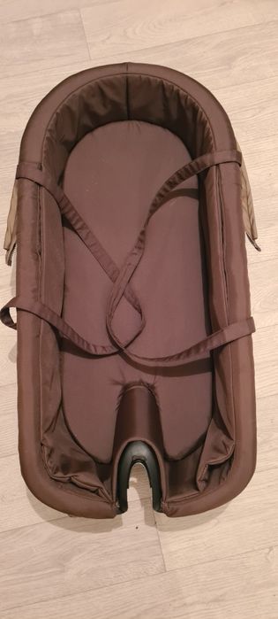 Продам коляску DSLAND