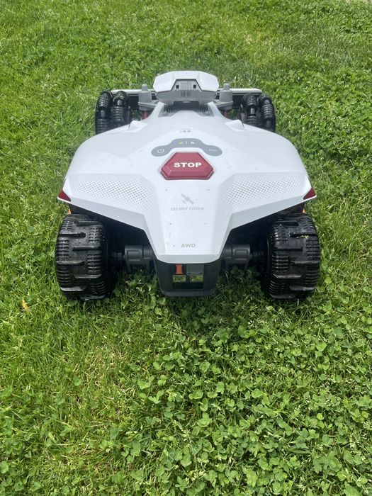 Mammotion LUBA 2 AWD 3000x 2025г косачка робот без кабел