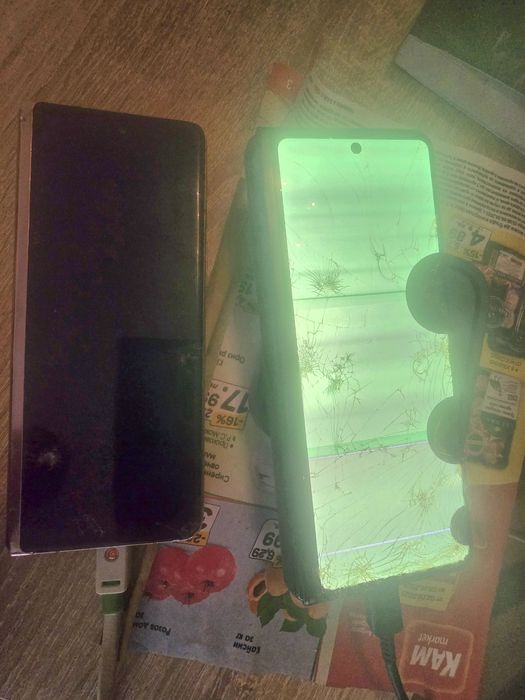 Z fold 3 за резервни части