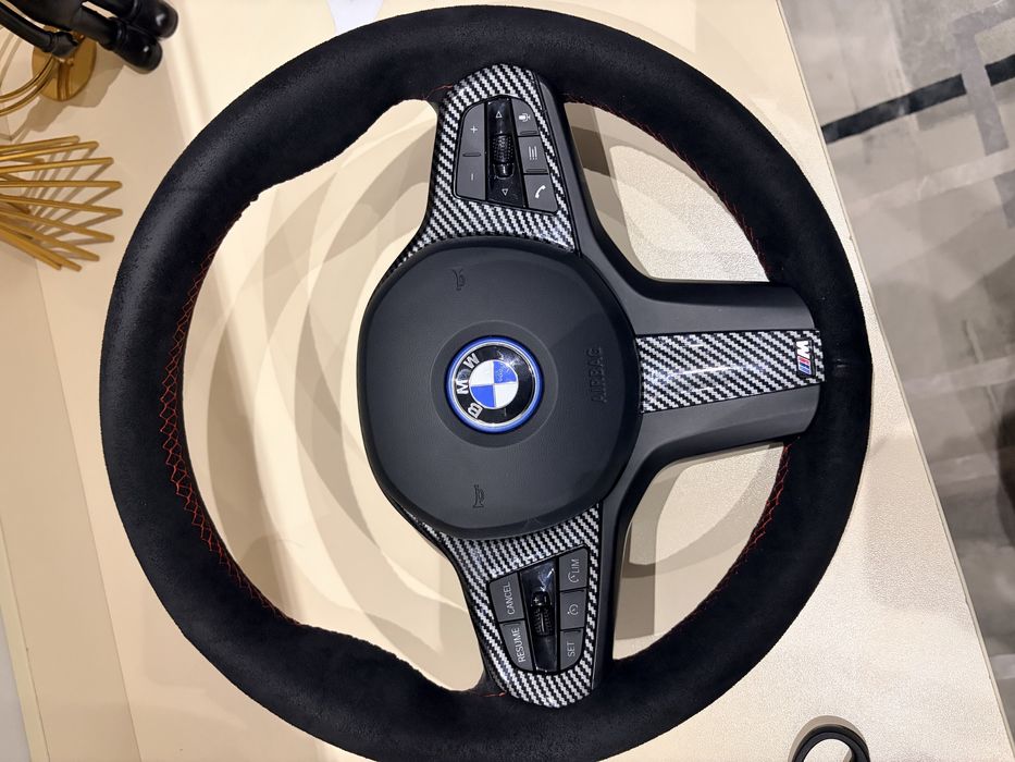 руль от bmw i3 оригинальный