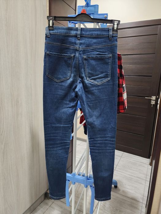 Джинсы женские супер скинни синие дефаето по фигуре defacto