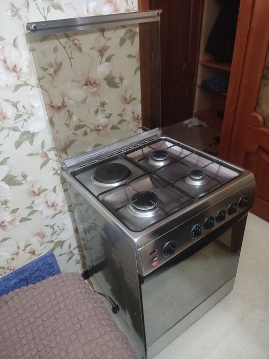 Продам плиту Ardo