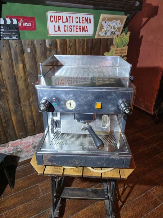 Espressor profesional bar 1 grup – stare de funcționare
