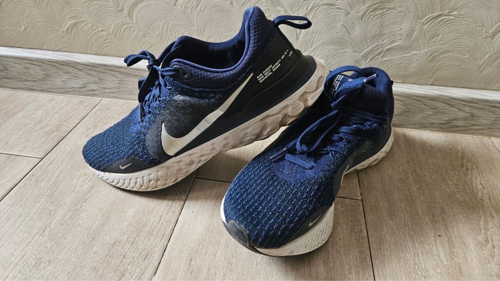 Nike React Infinity Run Flyknit 3