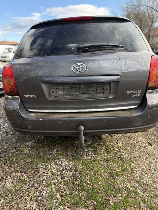 Toyota avensis 2,2d-cat 177ks na chasti/Тойота аернсис 2,2д 177 части