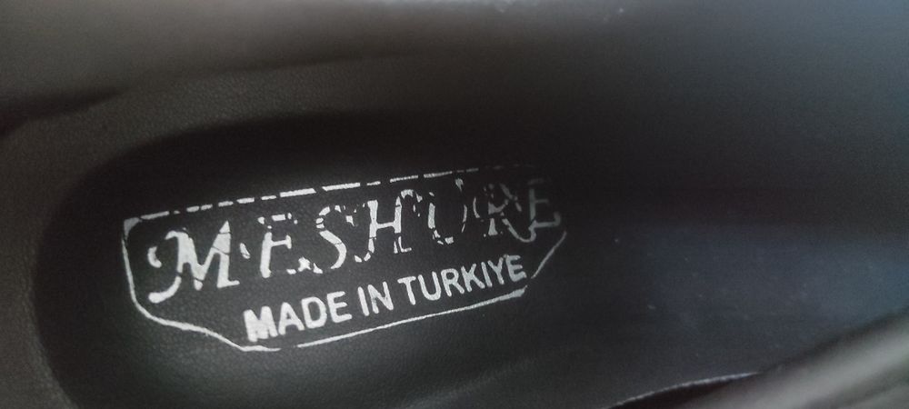 Маратонки на платформа