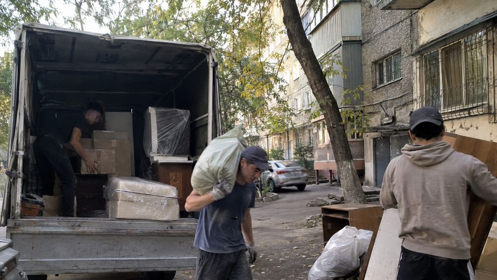 Недорогие грузчики в Шымкенте
