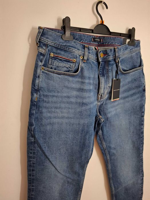 Blugi Tommy Hilfiger CORE Straight DEN Boston Indigo