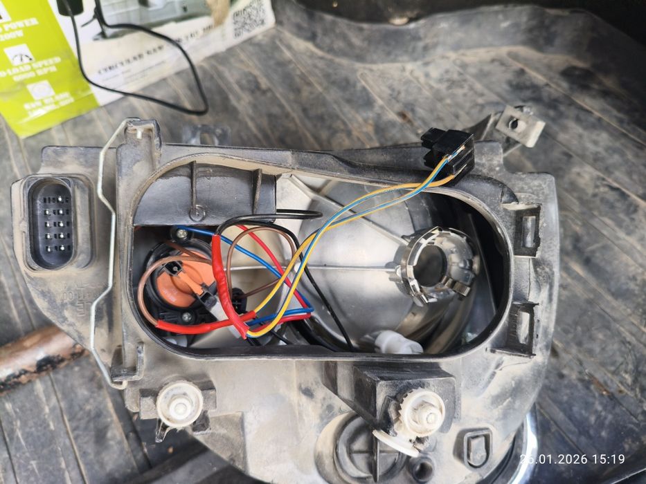 Фара приора  левый правый ,решетка , комплект