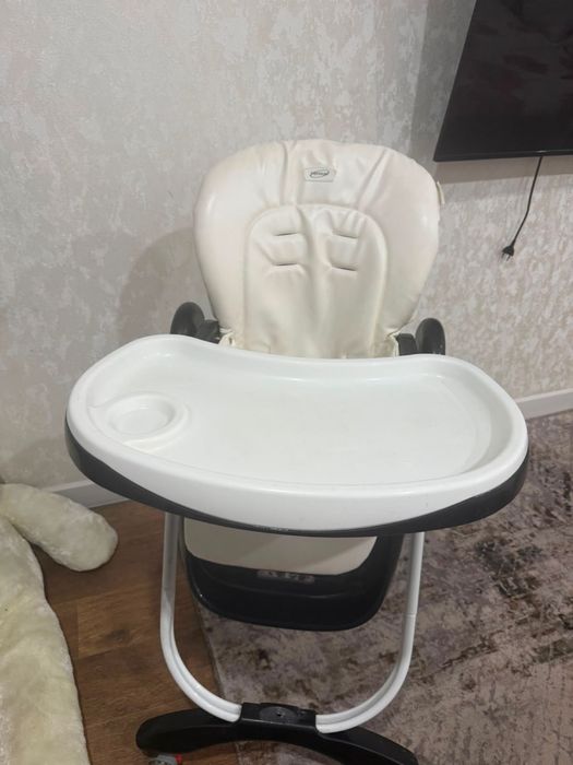 Продам стульчик для кормления