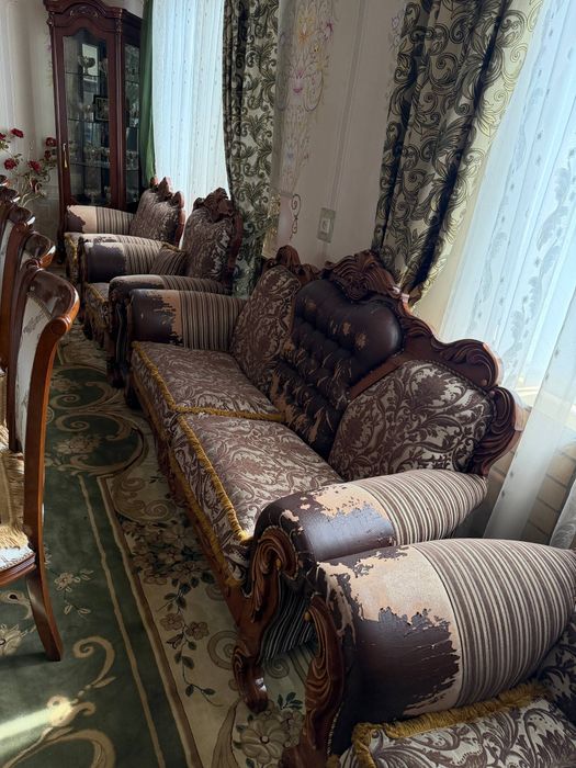 Мягкий мебель диван