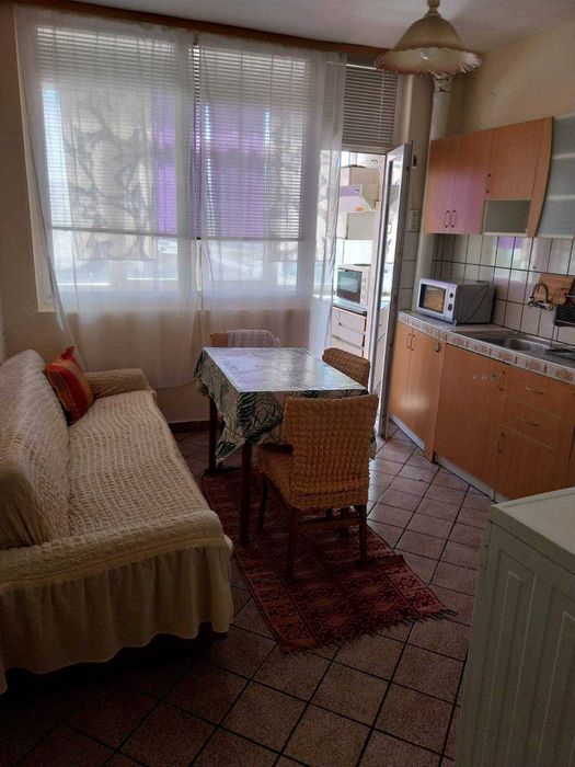 Дава се под наем Двустаен апартамент в Шумен, Тракия - 78 кв.м за 239.7 € - Снимка #14